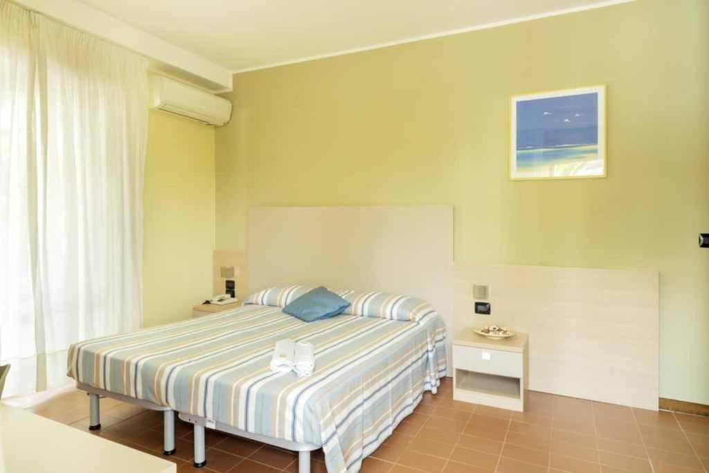סן בנדטו דל טרנטו Hotel Blumen מראה חיצוני תמונה