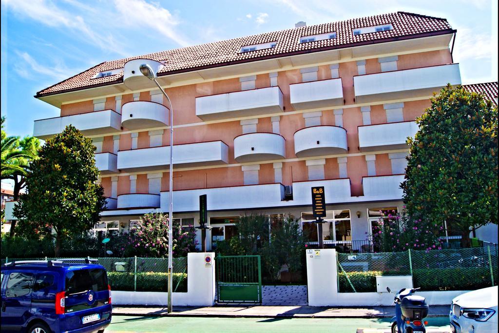 סן בנדטו דל טרנטו Hotel Blumen מראה חיצוני תמונה