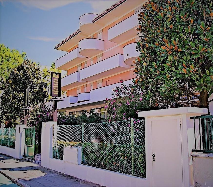סן בנדטו דל טרנטו Hotel Blumen מראה חיצוני תמונה