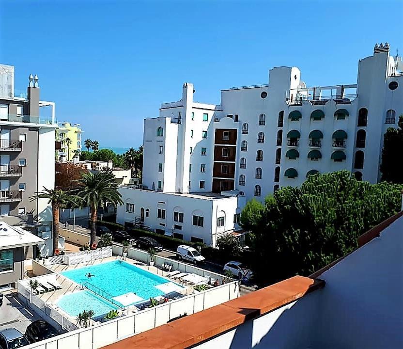 סן בנדטו דל טרנטו Hotel Blumen מראה חיצוני תמונה